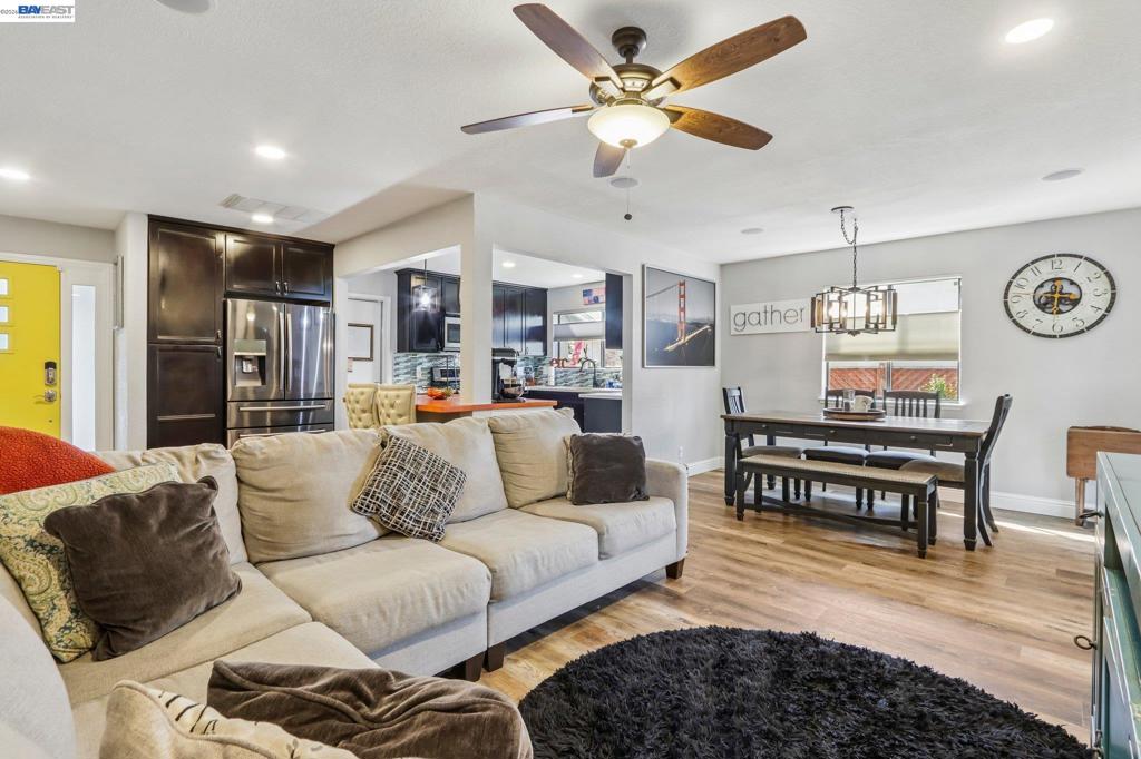 24653 Surrey Way