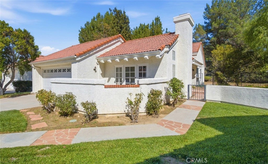 Photo of 24351 Sorrento Court, Valencia, CA 91355 (MLS # SR26230152)
