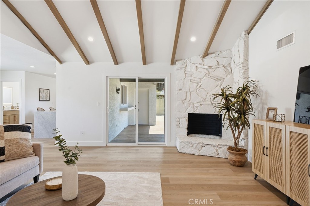 801 S Fairmont Way S