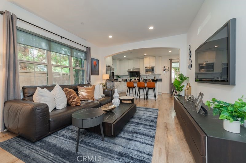 Luna - Residential
