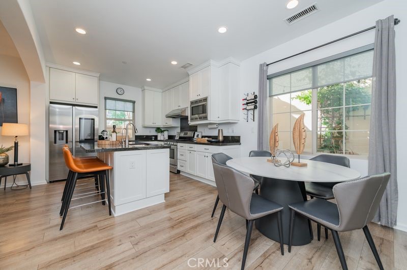 Luna - Residential