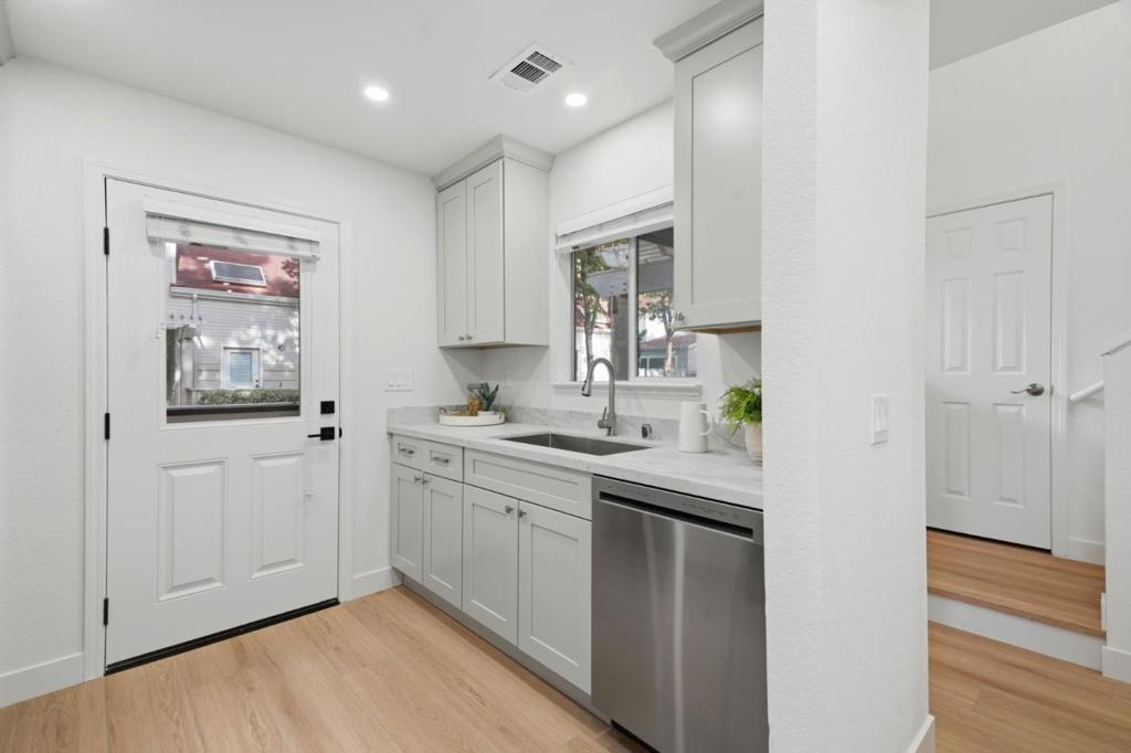 2019 Saint Julien Court