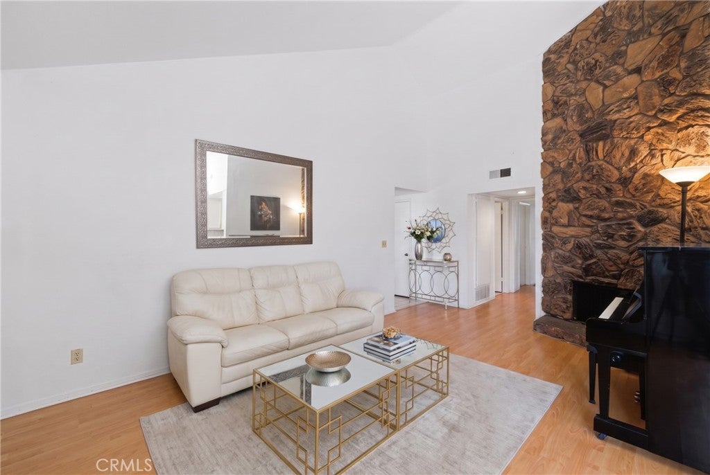 1530 W 145th 205