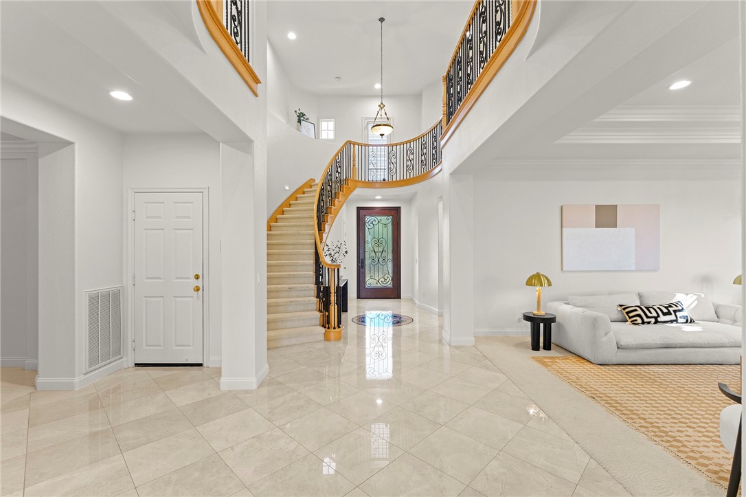 5464 Shannon Ridge