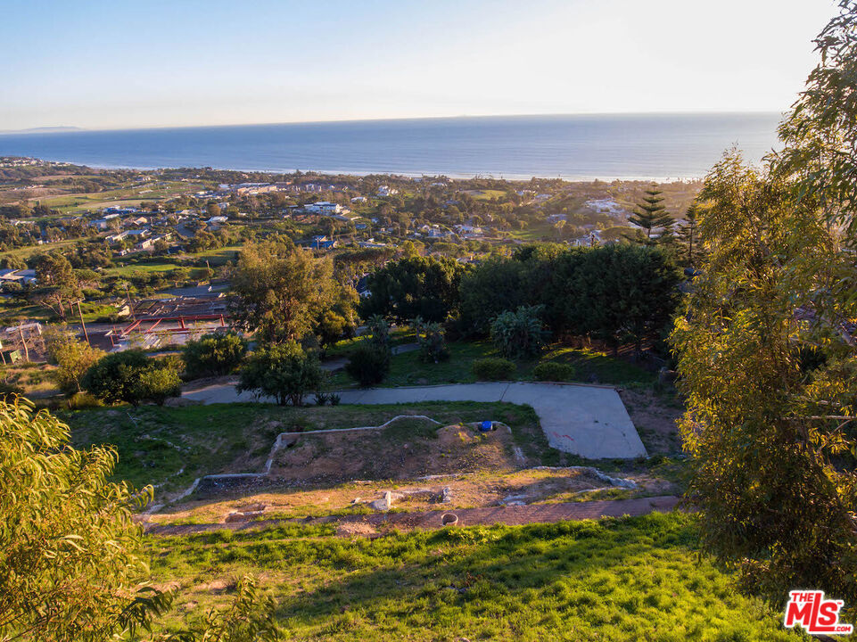 30051 Andromeda Lane