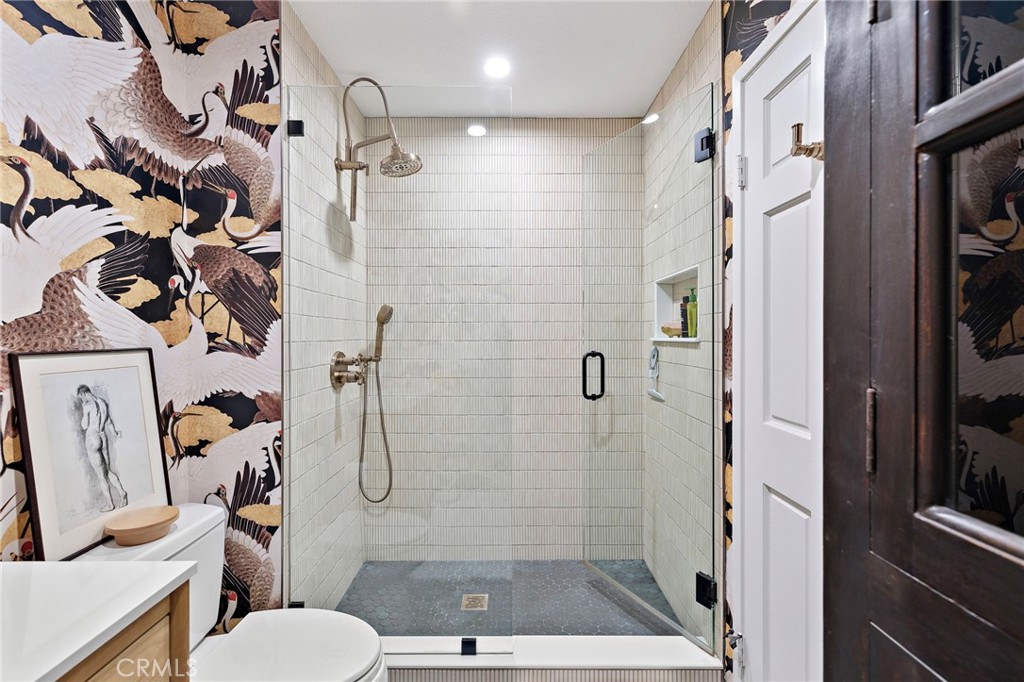 25962 Ernestine Court