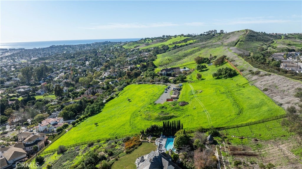 31641 Peppertree Bend