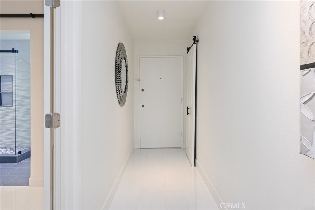 Versailles (VERS) - Residential
