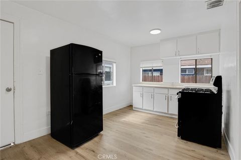 Tiny photo for 506 S Kern Avenue, Los Angeles, CA 90022 (MLS # SB26154383)