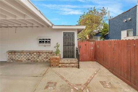 Tiny photo for 506 S Kern Avenue, Los Angeles, CA 90022 (MLS # SB26154383)