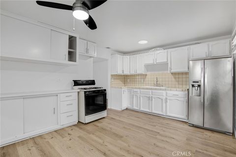 Tiny photo for 506 S Kern Avenue, Los Angeles, CA 90022 (MLS # SB26154383)