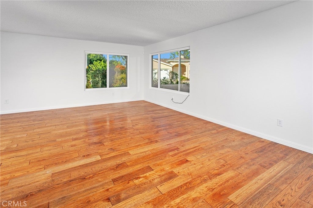 23633 Del Cerro Circle