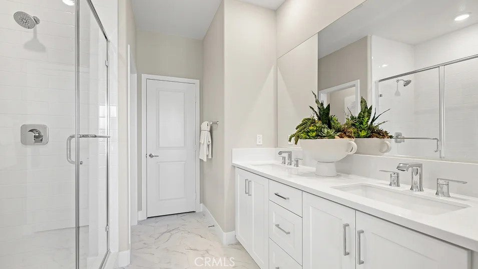 804 Sonia, Irvine CA 92618 - Photo 11