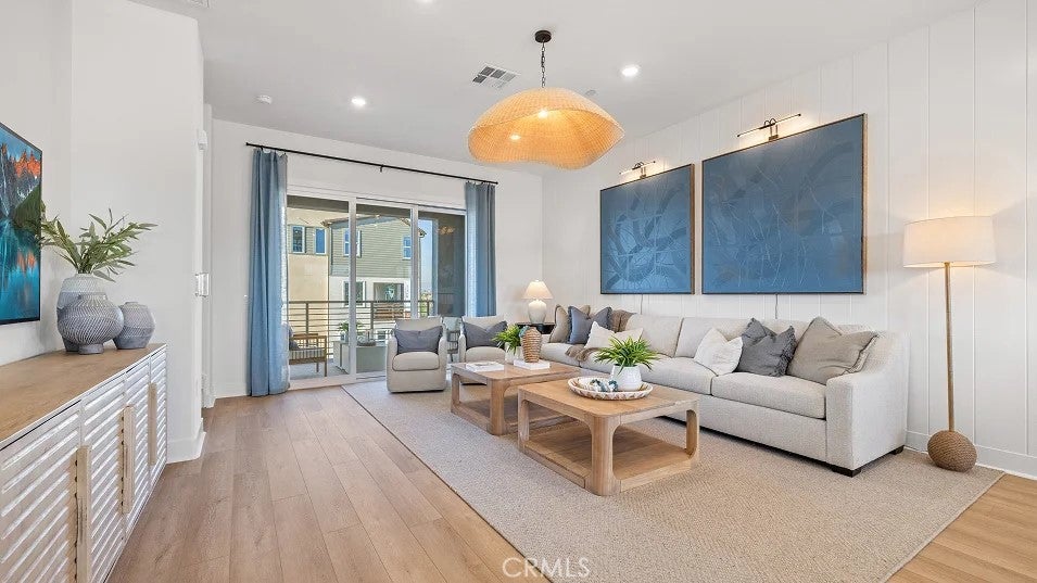 804 Sonia, Irvine CA 92618 - Photo 6