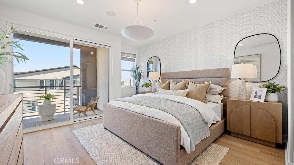 804 Sonia, Irvine CA 92618 - Photo 9