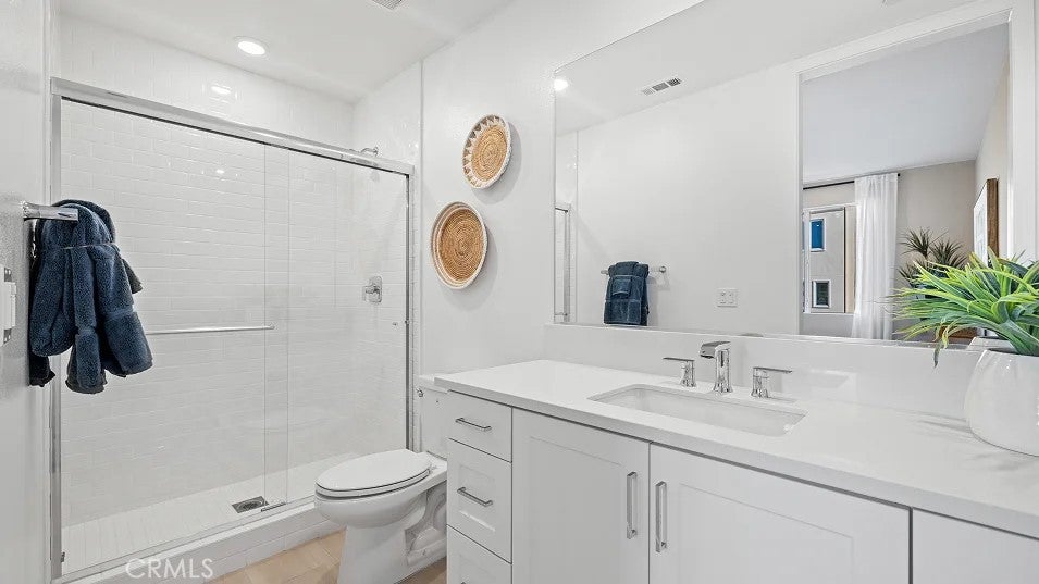 804 Sonia, Irvine CA 92618 - Photo 18