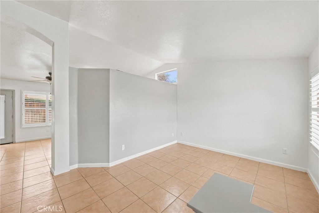 14806 Cypress