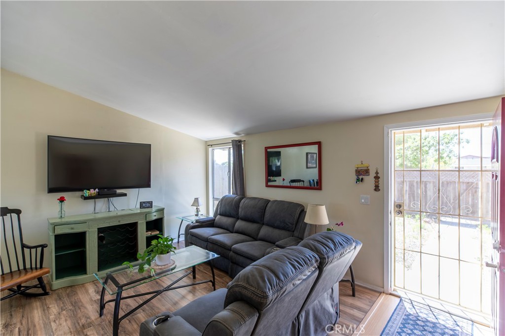 3608 Via Orilla