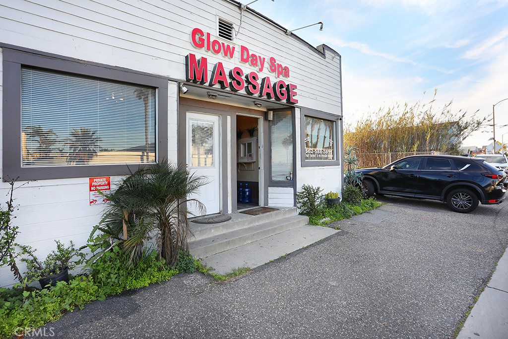 17185 Pacific Coast Hwy