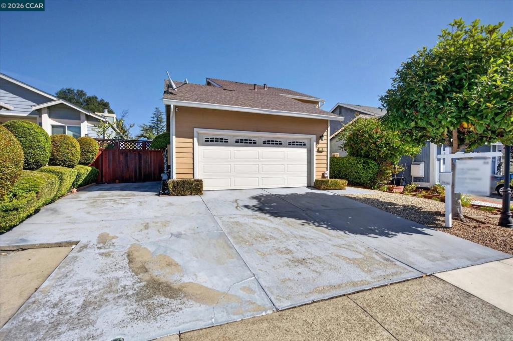 1104 Canterbury