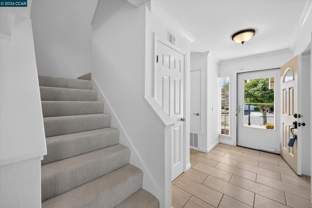 1104 Canterbury