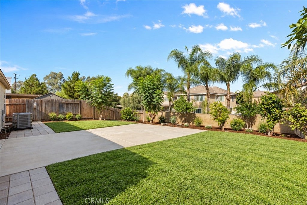 9267 Aralia Drive