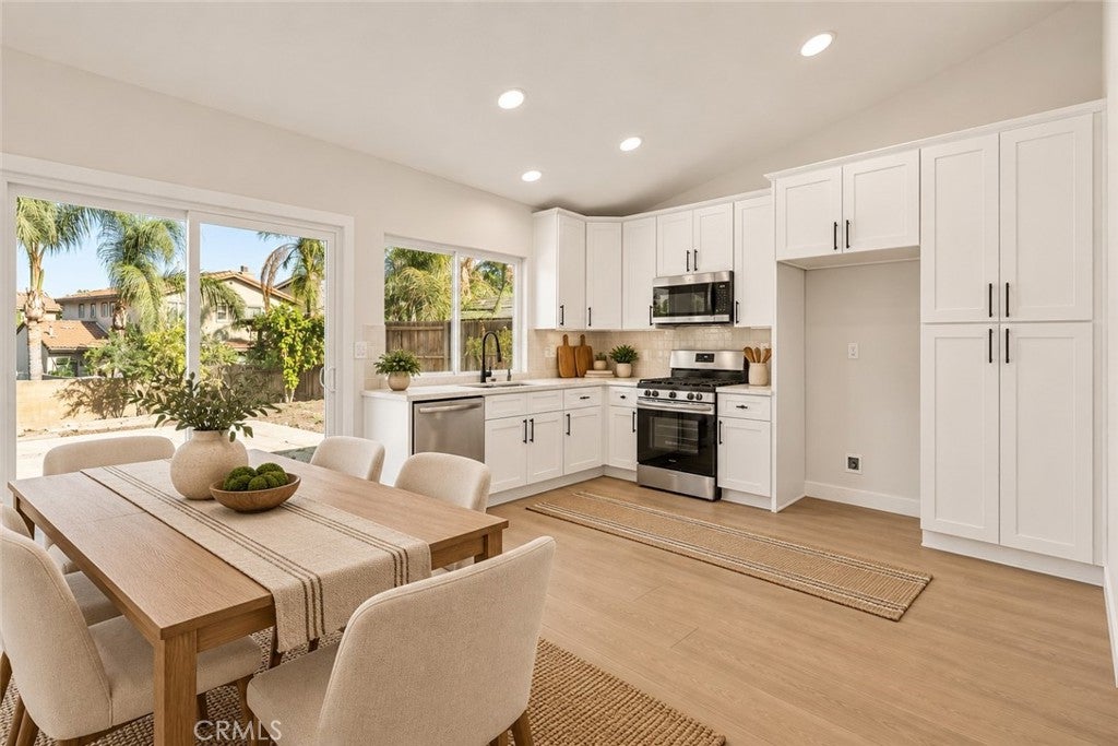 9267 Aralia Drive