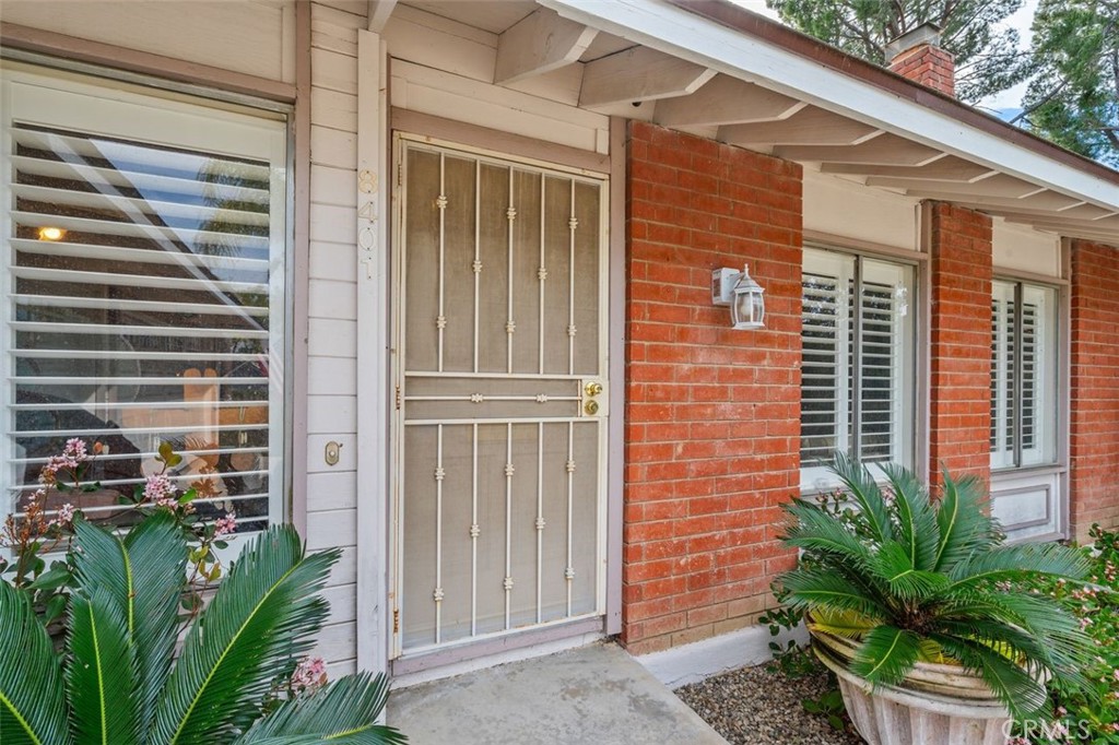 8401 Natalie Lane