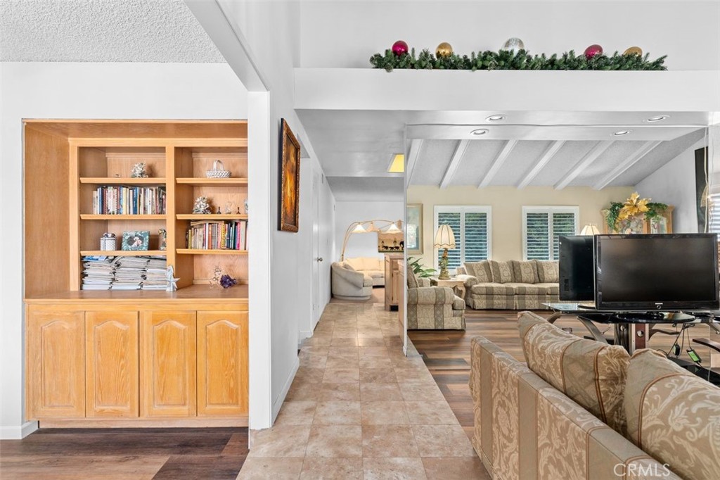 8401 Natalie Lane