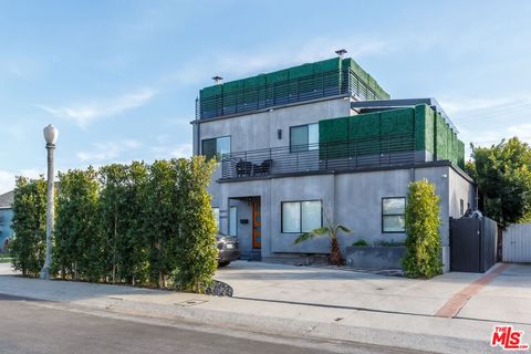 Photo of 6440 W 87th Place, Los Angeles, CA 90045 (MLS # 26848229)