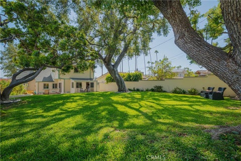 Photo of 343 Spencer Street, Glendale, CA 91202 (MLS # GD26205604)