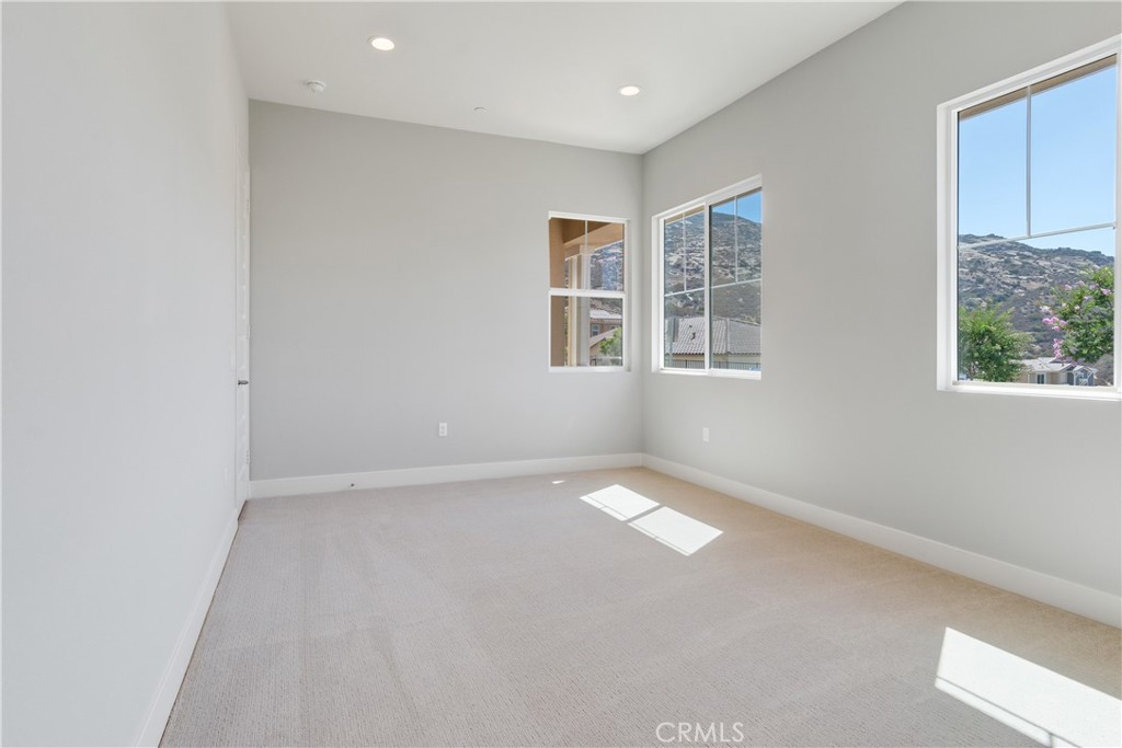 Pacific Royal Oaks - Residential