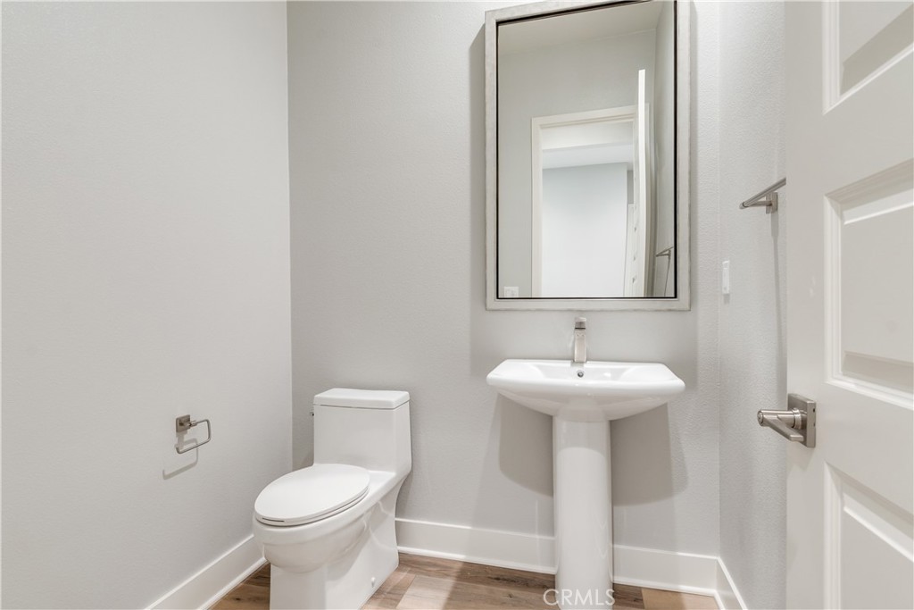 Pacific Royal Oaks - Residential