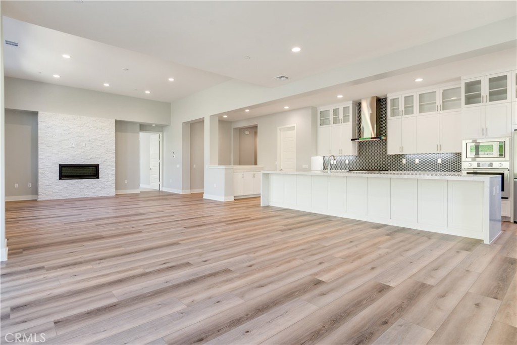 6532 Canyon Oaks Drive