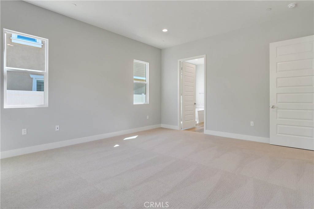 Pacific Royal Oaks - Residential