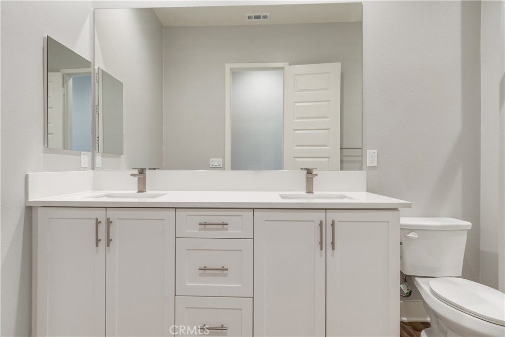 Pacific Royal Oaks - Residential