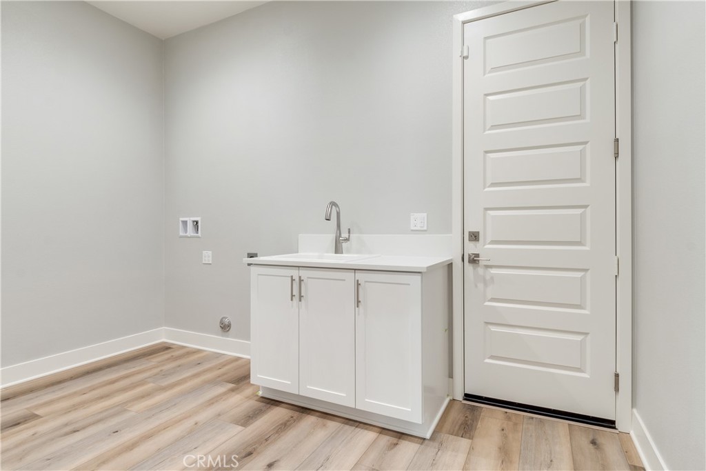 Pacific Royal Oaks - Residential