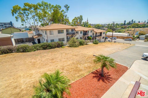 Photo of 335 Warren Lane, Inglewood, CA 90302 (MLS # 26864461)