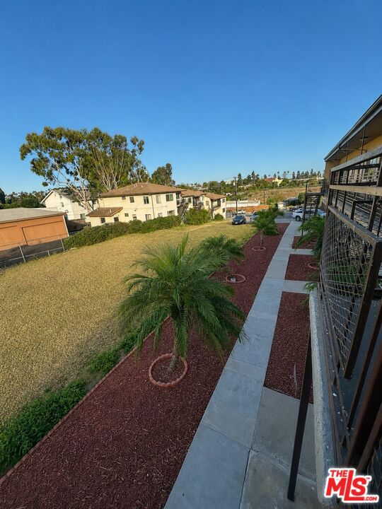 335 Warren Lane
