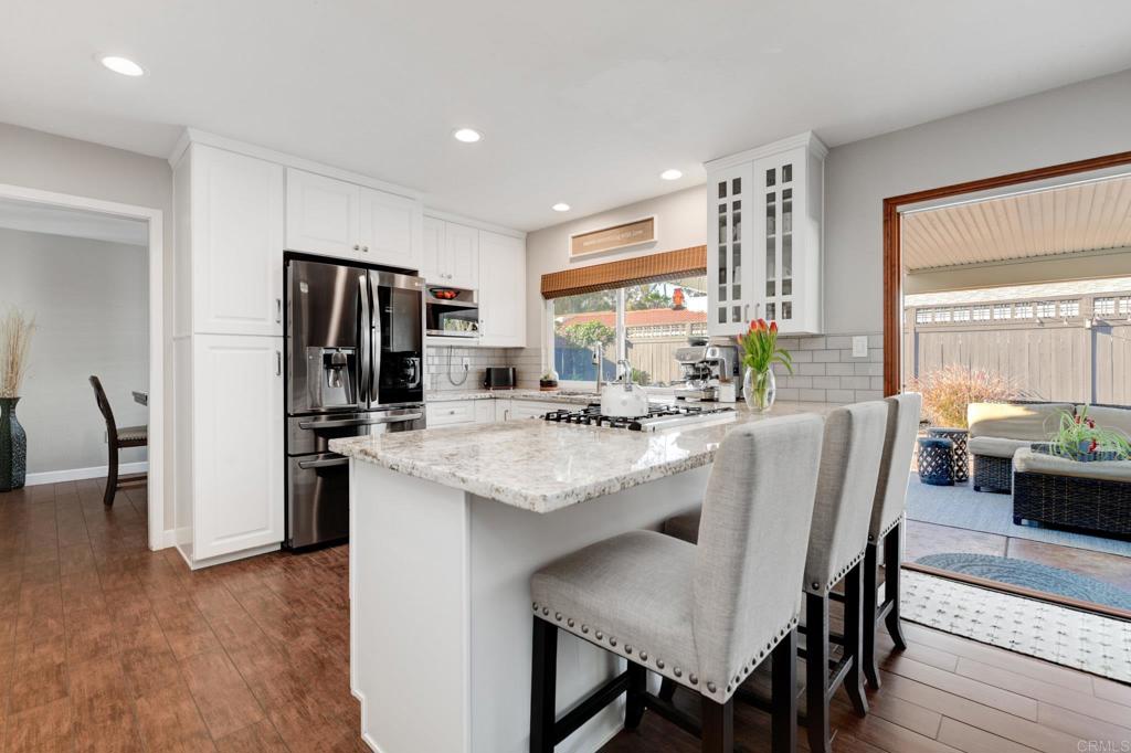 9947 Mesa Madera Dr
