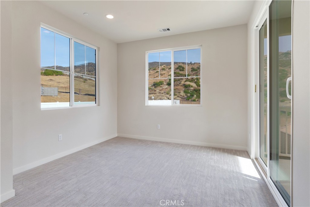 Pacific Royal Oaks - Residential