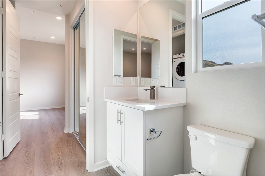Pacific Royal Oaks - Residential