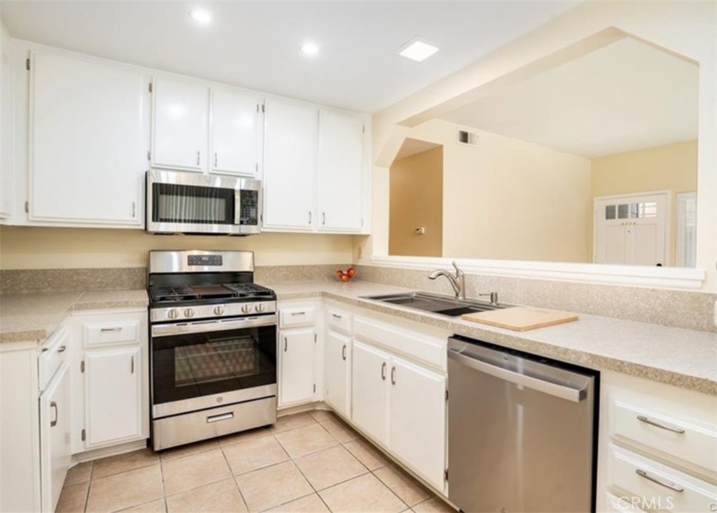 Pacific Ranch Townhomes (PRAT) - Residential Lease