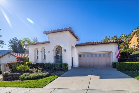 24337 Fawnskin Corona CA 92883