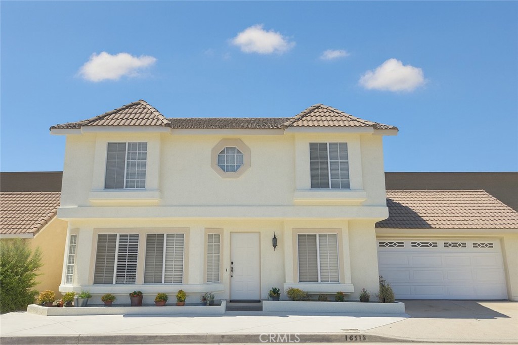 Discover this beautifully maintained two-story rental home, ideally situated at the end of a peaceful cul-de-sac in Paramount. This rare opportunity combines privacy, space, and comfort in one of the area’s most desirable neighborhoods. Recent upgrades include fresh interior and exterior paint, a newly replaced bathtub in the bathroom, and a front yard redesigned with low-maintenance concrete. In addition, the kitchen countertops are scheduled to be upgraded soon, further enhancing the home’s appeal.
The first floor features a spacious living room filled with natural light, a functional kitchen with plenty of cabinet space, and an expanded family room that provides an ideal setting for gatherings, entertaining, or simply relaxing with loved ones. The open and flexible layout allows for versatile use of space, creating a warm and welcoming environment.
Upstairs, you will find four well-sized bedrooms, including a generously sized primary suite with excellent natural lighting and a comfortable layout. The second-floor design ensures privacy and convenience, making it perfect for families or anyone seeking additional space for work-from-home offices or guest accommodations.
The exterior of the home is just as inviting as the interior. A private backyard offers the perfect retreat for outdoor enjoyment, whether it be relaxing in the fresh air or entertaining guests. The attached garage and driveway provide convenient parking and storage options, while the home’s position as the last house on the cul-de-sac ensures a quiet and private setting with minimal traffic.
Centrally located near schools, shopping centers, parks, and with easy access to the 105, 710, and 605 freeways, this home offers a lifestyle that balances peaceful residential living with the convenience of being close to everything. Properties like this, with such desirable updates and location, rarely come available for rent. Don’t miss the chance to experience this hidden gem in Paramount.