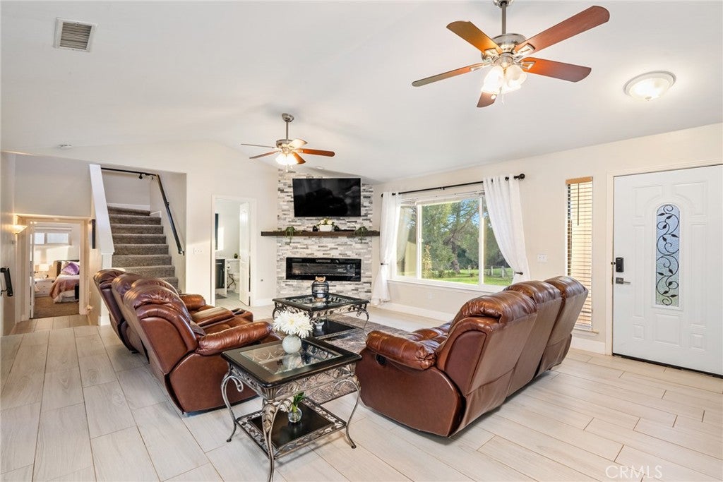 1020 San Ramon