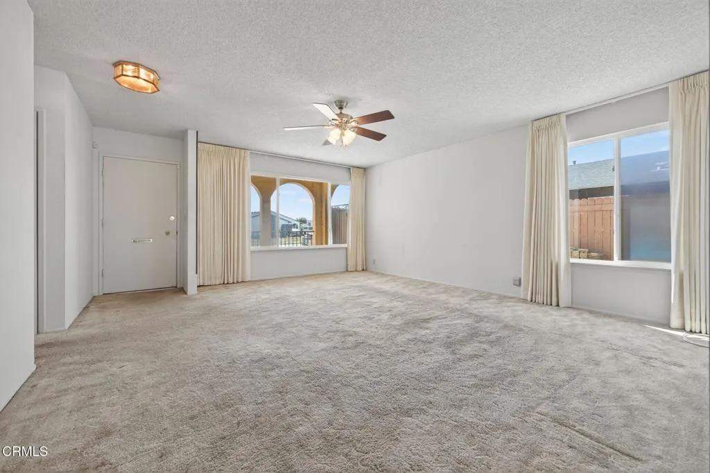 Ventura, California 93003, United States, 5 Bedrooms Bedrooms, ,2 BathroomsBathrooms,Residential,Active,226914