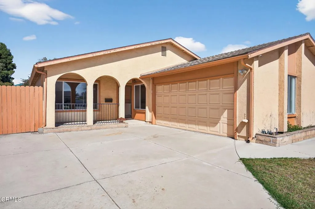 Ventura, California 93003, United States, 5 Bedrooms Bedrooms, ,2 BathroomsBathrooms,Residential,Active,226914 Ventura, California 93003, United States, 5 Bedrooms Bedrooms, ,2 BathroomsBathrooms,Residential,Active,226914