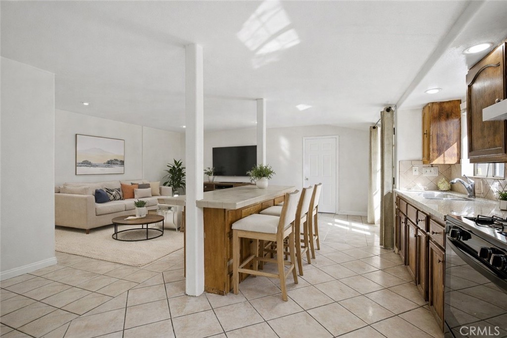 1420 Glenshaw Avenue