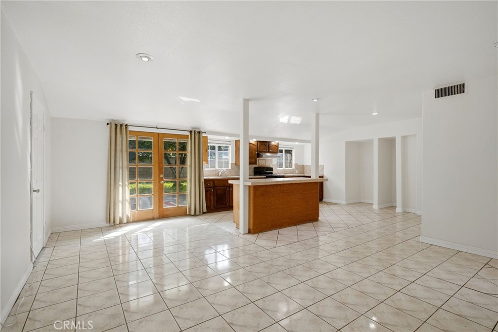 1420 Glenshaw Avenue